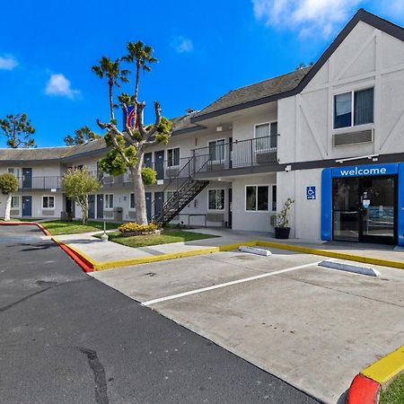 Motel 6-San Diego, CA - North Exterior foto