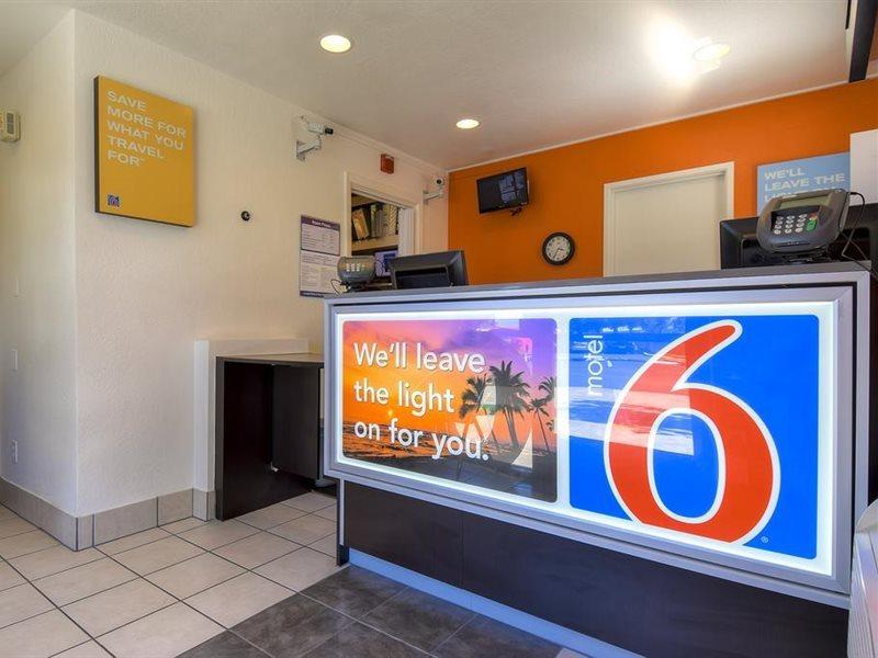 Motel 6-San Diego, CA - North Exterior foto